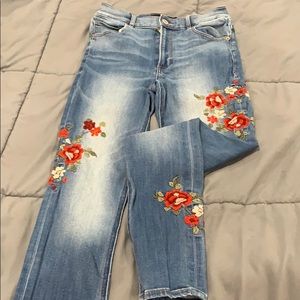 Express Embroidered Flower Jean legging